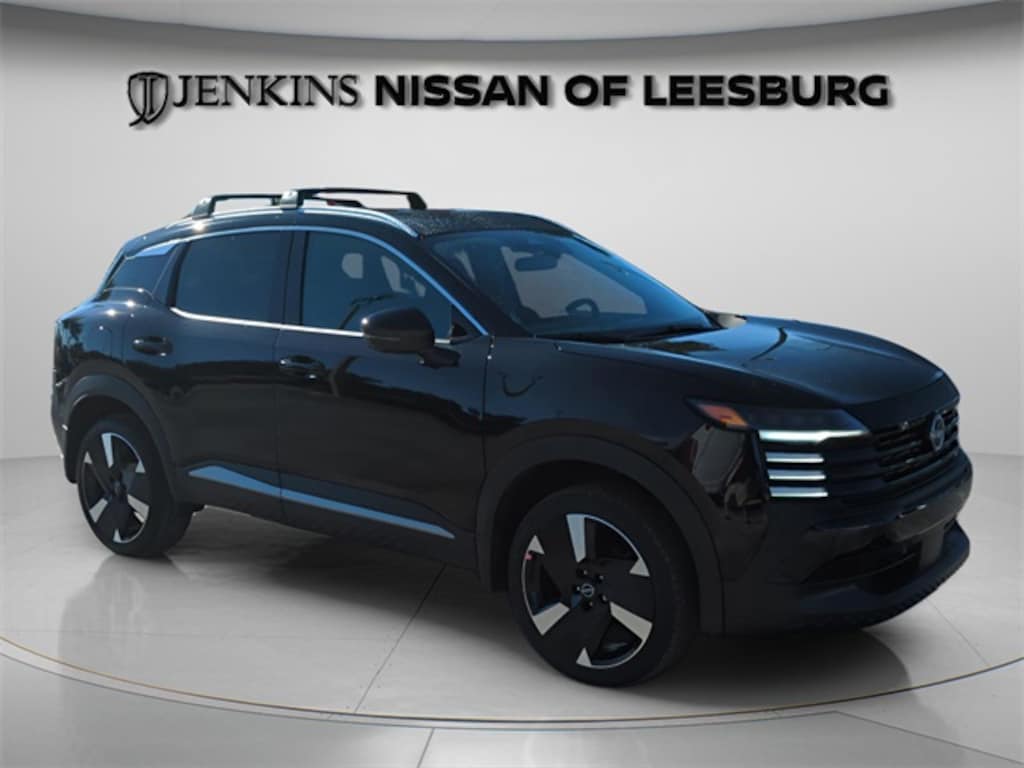 New 2026 Nissan Kicks SR SUV