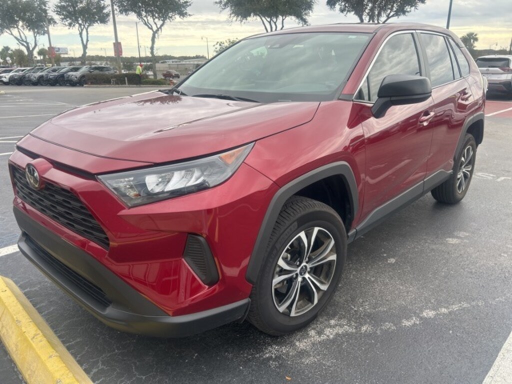 Used 2022 Toyota RAV4 LE SUV