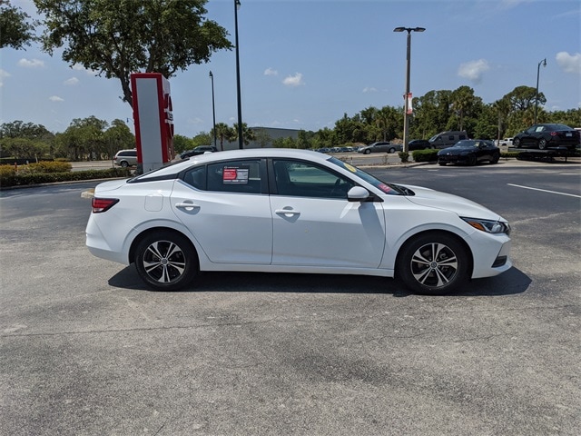 Certified 2022 Nissan Sentra SV with VIN 3N1AB8CV7NY222877 for sale in Leesburg, FL