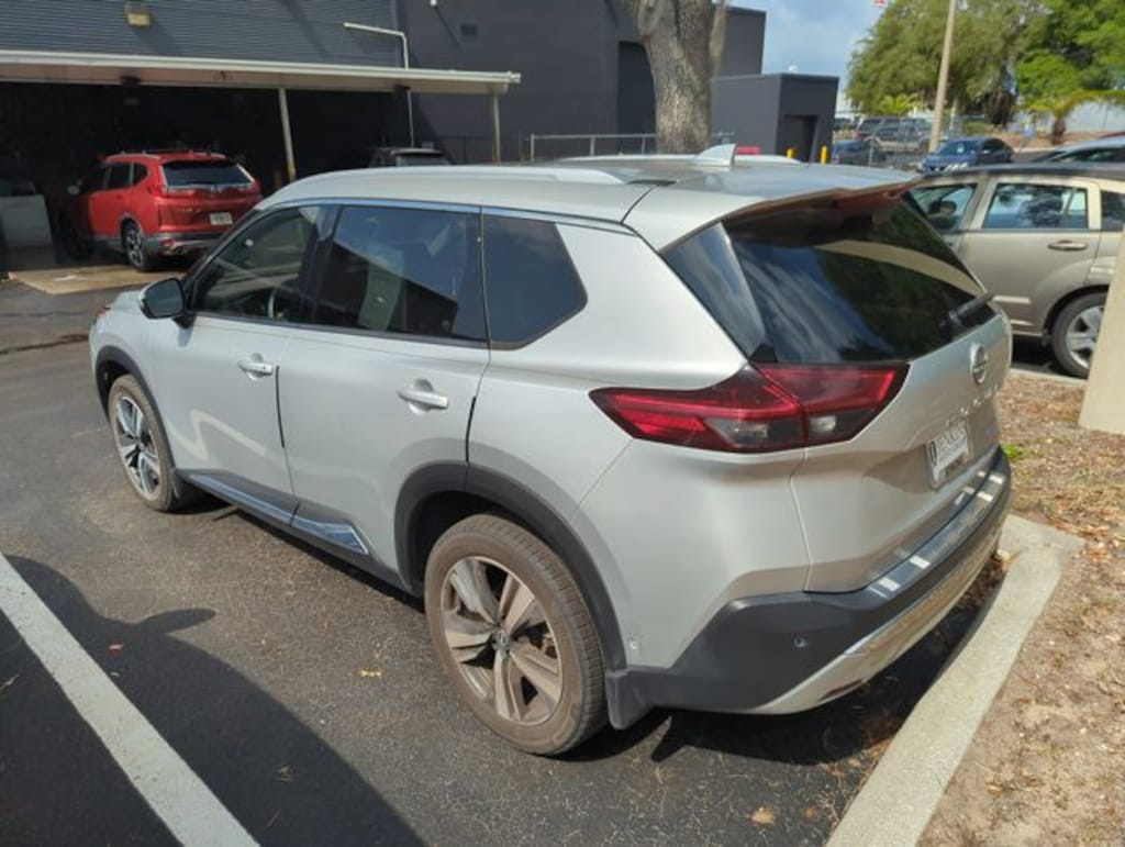 Certified 2022 Nissan Rogue Platinum SUV