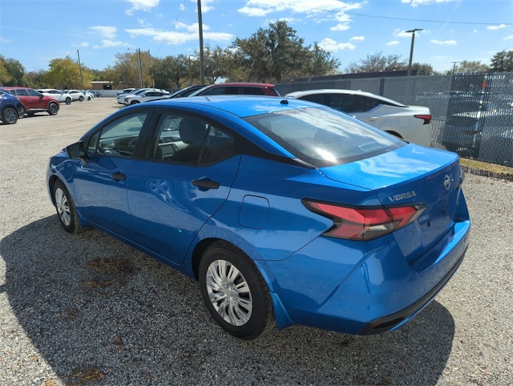 Certified 2023 Nissan Versa 1.6 S Sedan