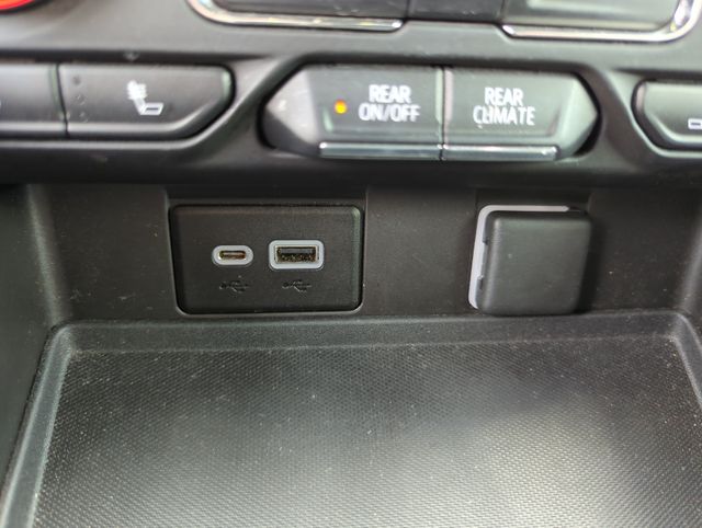 2021 Chevrolet Tahoe Z71 - Photo 39