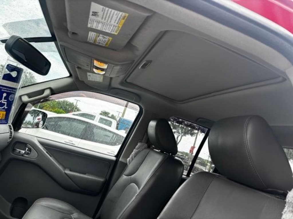 Used 2012 Nissan Frontier SL Crew Cab 4x4 Truck Crew Cab