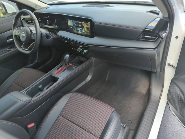 2025 Nissan Kicks SR - Photo 22