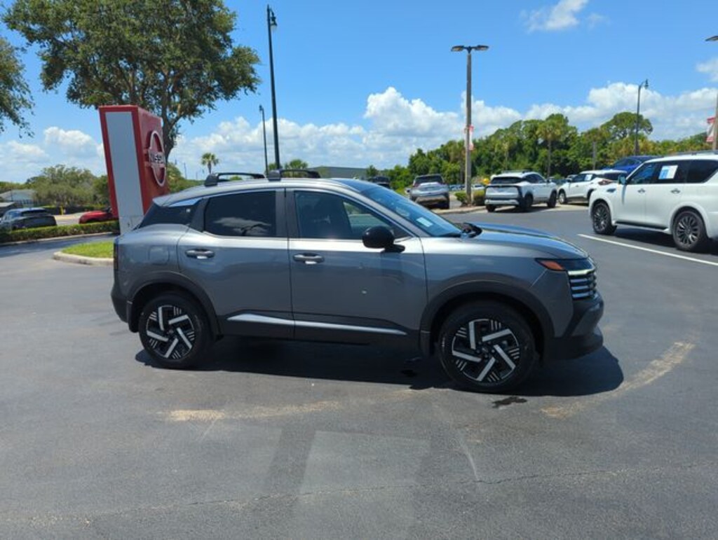 New 2026 Nissan Kicks SV SUV