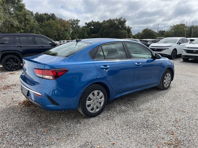2023 Kia Rio S photo 3