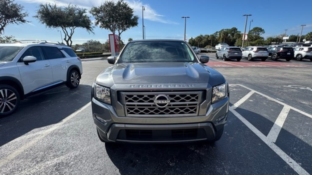 Certified 2022 Nissan Frontier SV Truck Crew Cab