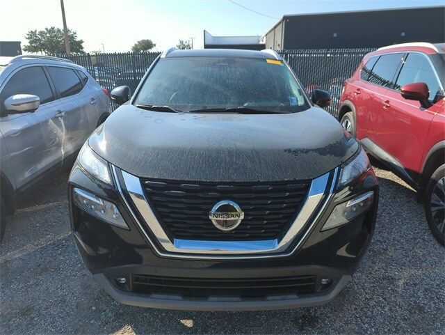 2021 Nissan Rogue SL photo 3