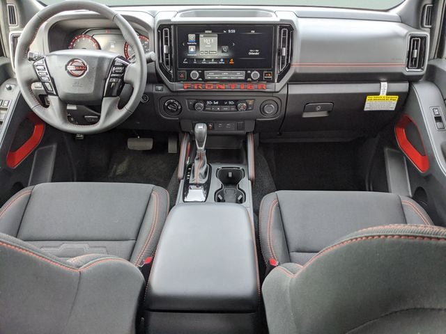 2025 Nissan Frontier PRO-4X - Photo 14