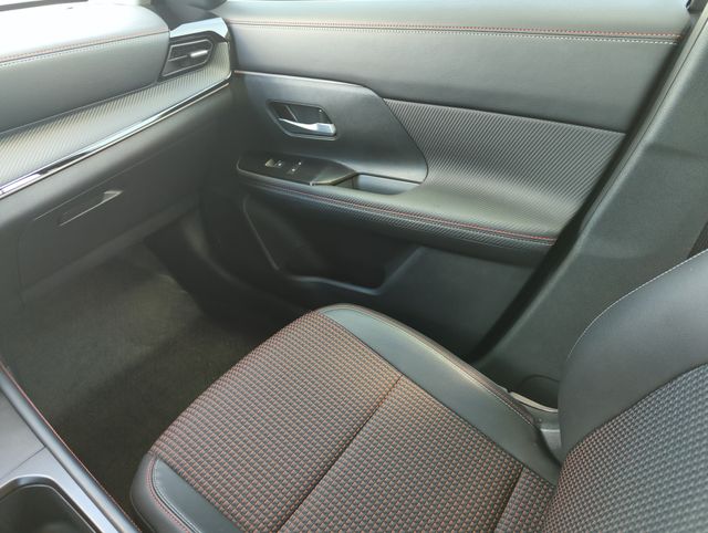 2025 Nissan Kicks SR - Photo 27