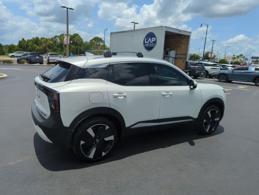 Certified 2025 Nissan Kicks SR SUV