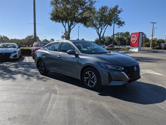 2025 Nissan Sentra SV photo 2