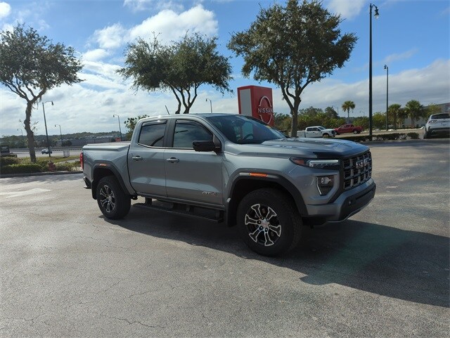 2025 Gmc Canyon AT4 photo 2