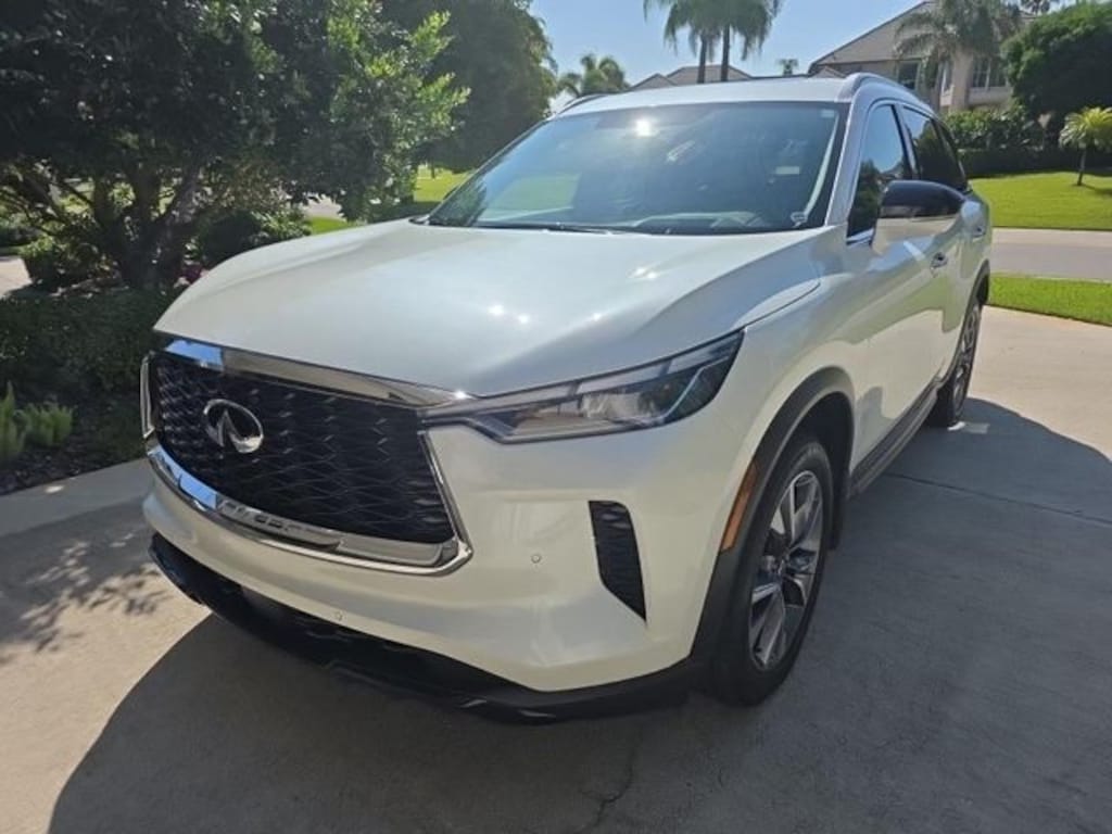 Used 2023 INFINITI QX60 LUXE SUV