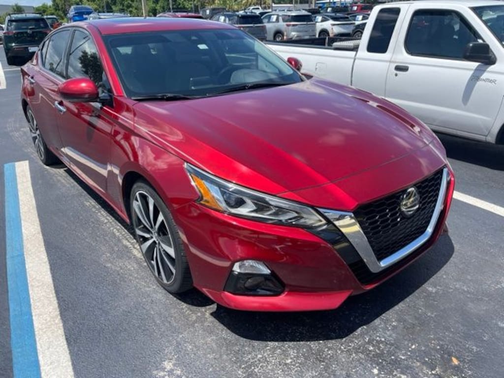 Certified 2019 Nissan Altima 2.5 Platinum Sedan