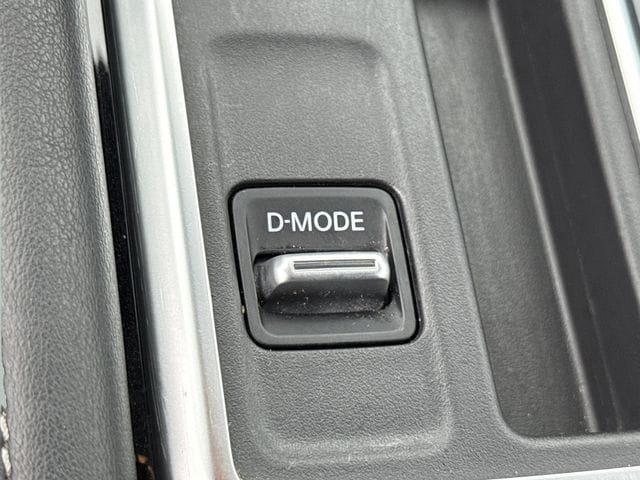2023 Nissan Pathfinder SL - Photo 38