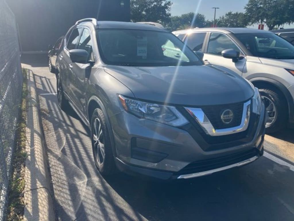 Used 2020 Nissan Rogue SV SUV