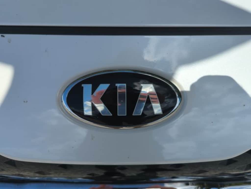 Used 2020 Kia Niro LX SUV