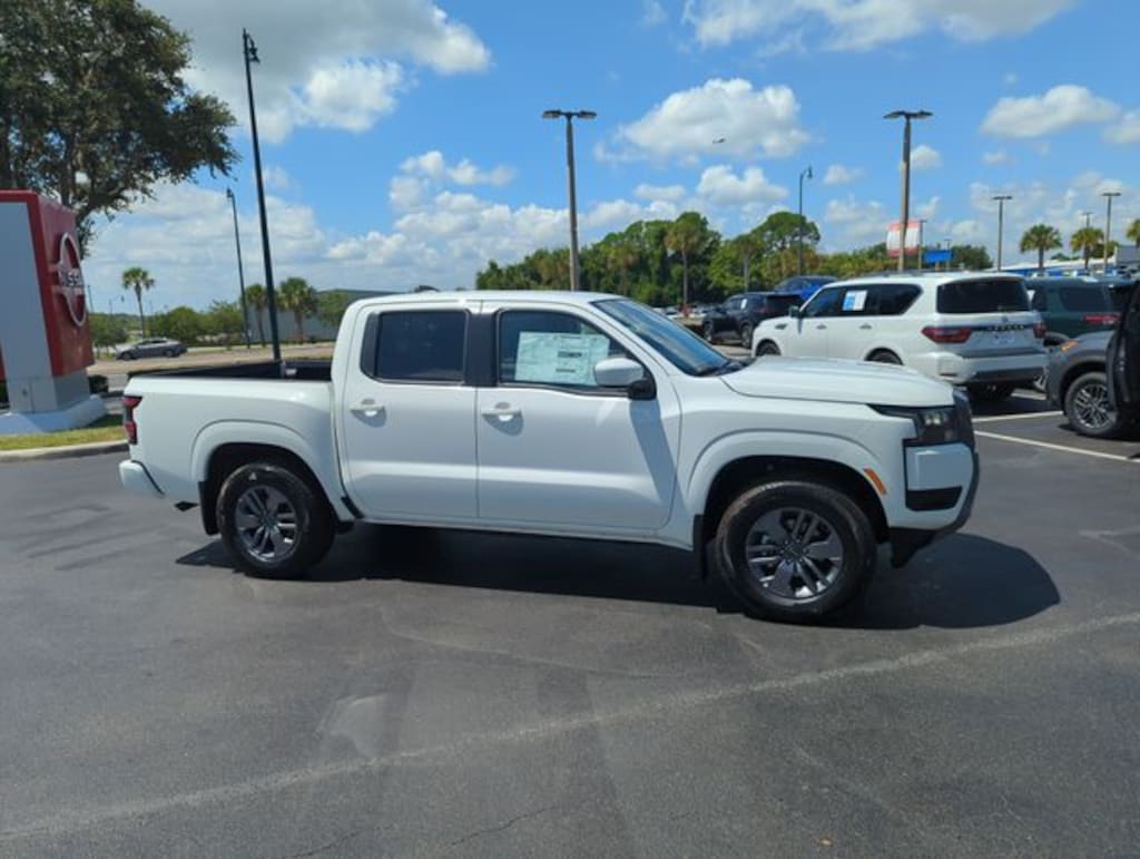 New 2026 Nissan Frontier SV Truck Crew Cab