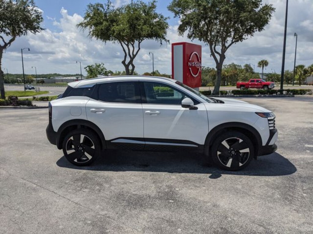 Certified 2025 Nissan Kicks SR SUV