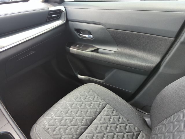 2025 Nissan Kicks SV AWD - Photo 26