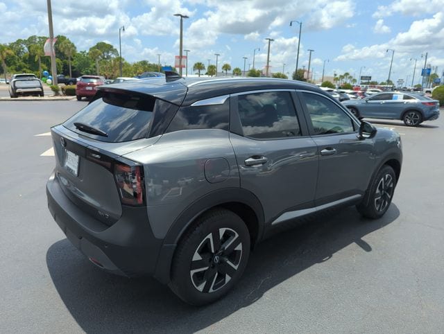 2025 Nissan Kicks SV AWD - Photo 6
