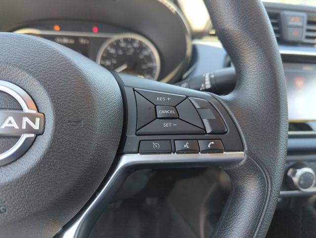 2025 Nissan Versa Sedan SV - Photo 39