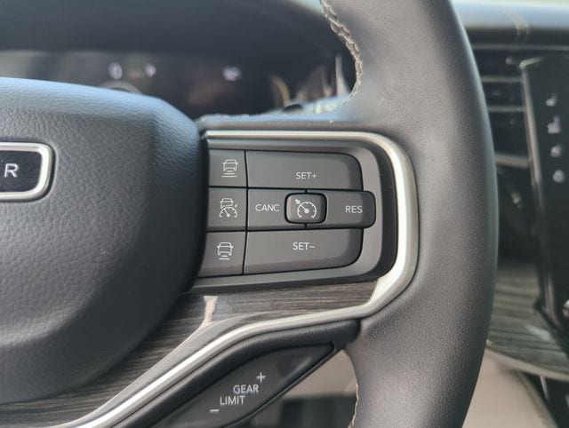 2022 Jeep Wagoneer Series II - Photo 41