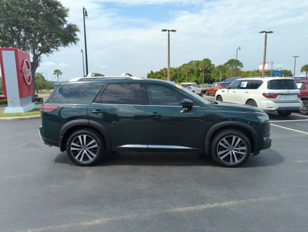 Certified 2025 Nissan Pathfinder Platinum SUV