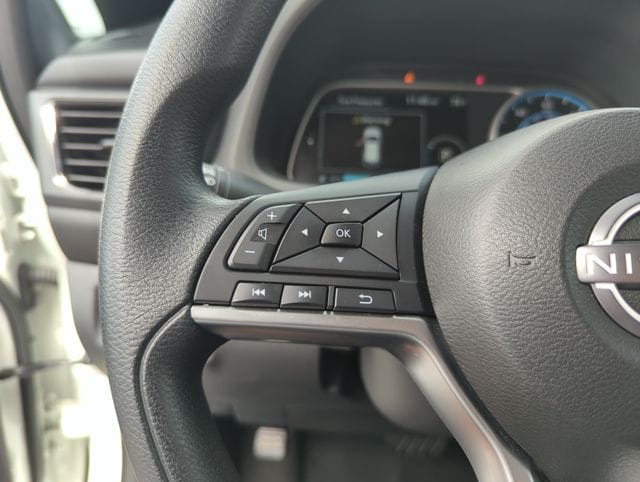 2023 Nissan Leaf S - Photo 39