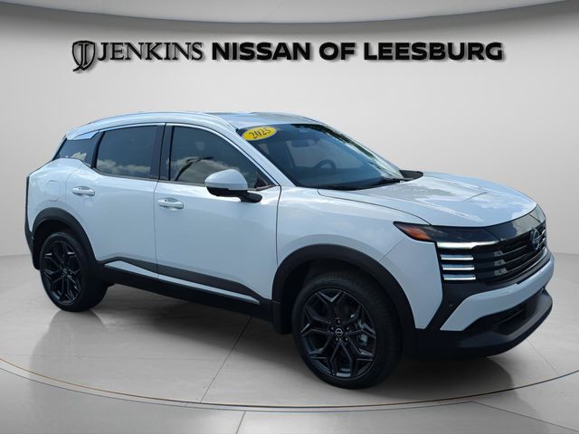 2025 Nissan Kicks 2.0 SR's photo