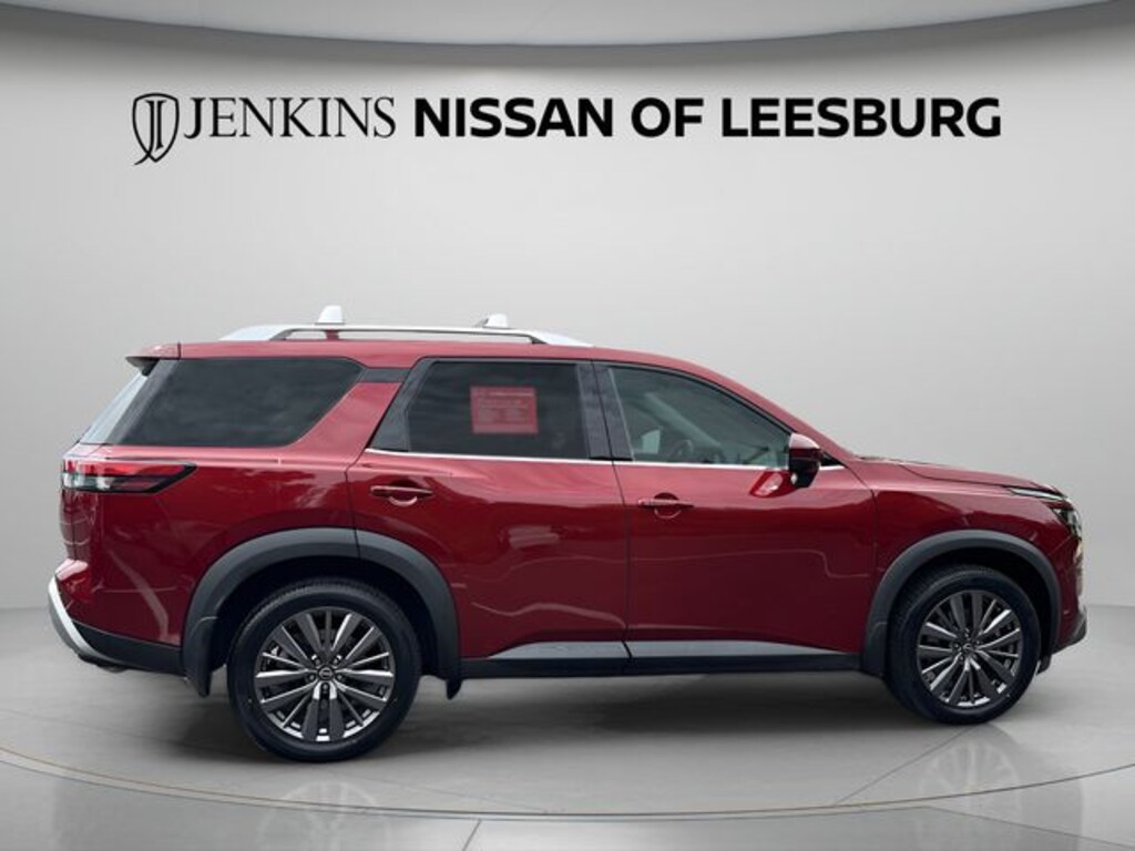 Certified 2023 Nissan Pathfinder SL SUV