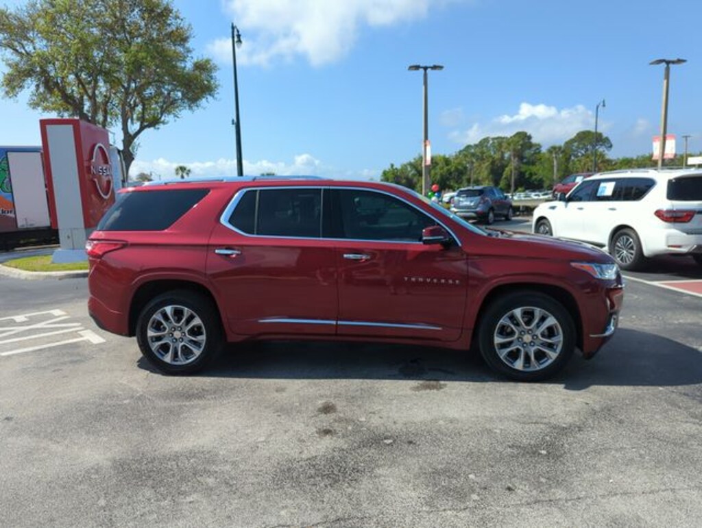 Used 2020 Chevrolet Traverse Premier SUV