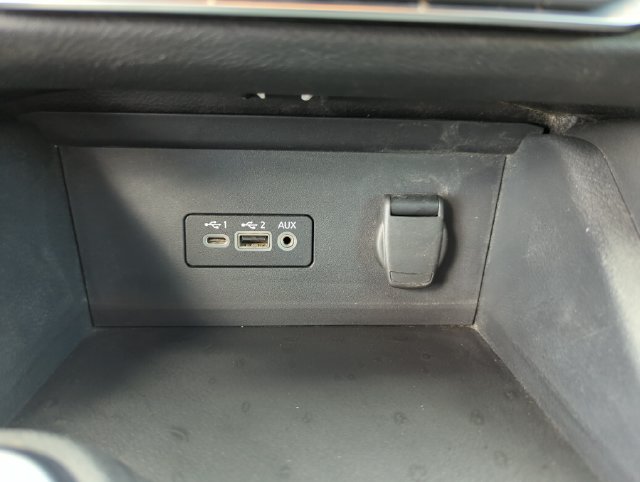 2022 Nissan Sentra SR - Photo 38