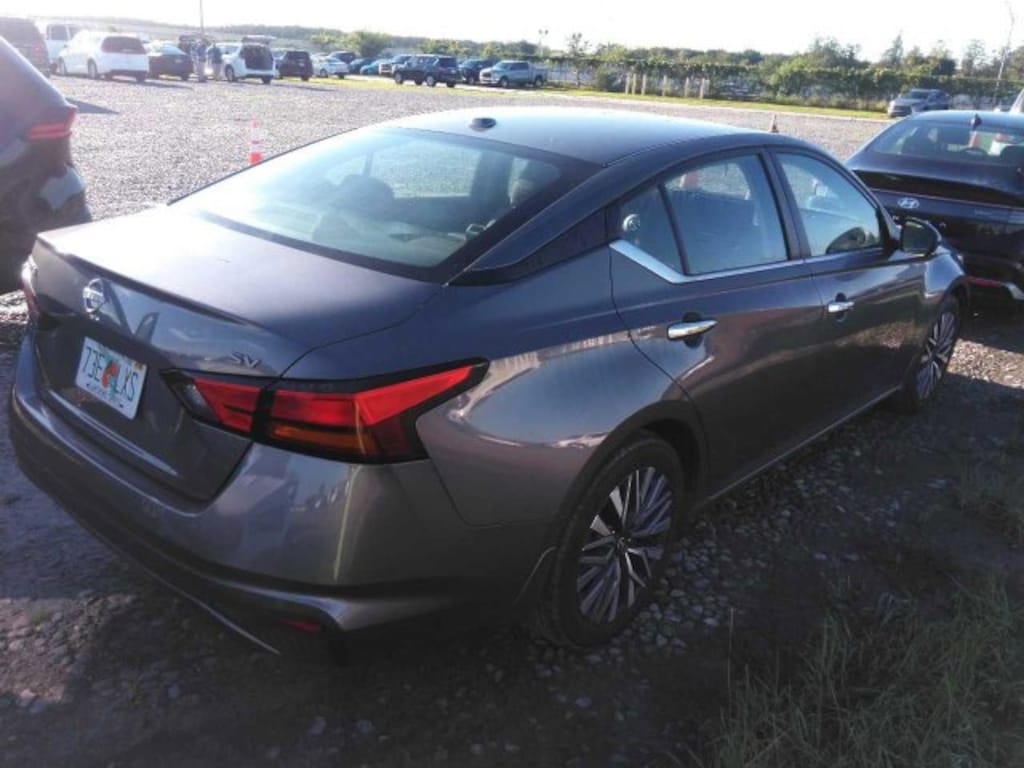 Certified 2024 Nissan Altima 2.5 SV Sedan