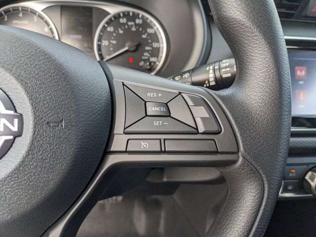 2025 Nissan KICKS PLAY Base - Photo 36