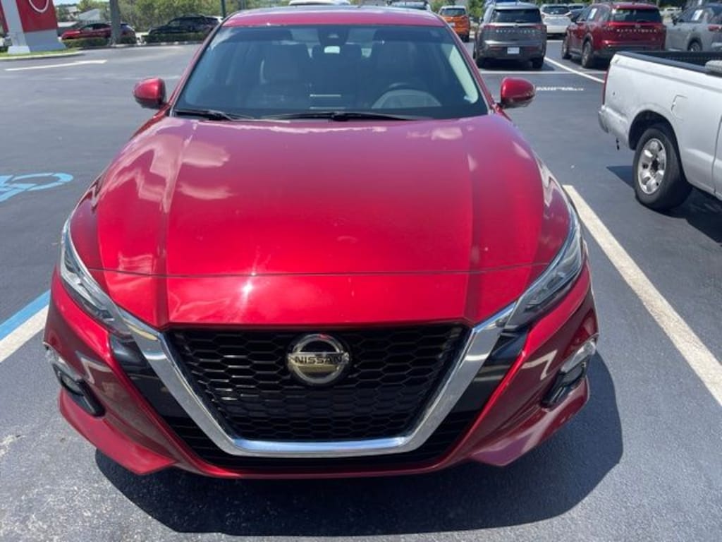 Certified 2019 Nissan Altima 2.5 Platinum Sedan