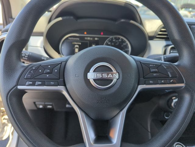 2023 Nissan Versa Sedan SV - Photo 44