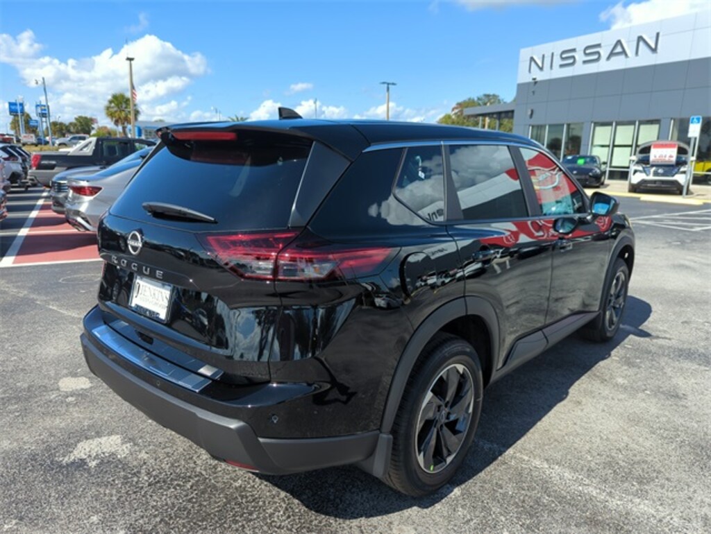 New 2026 Nissan Rogue SV SUV