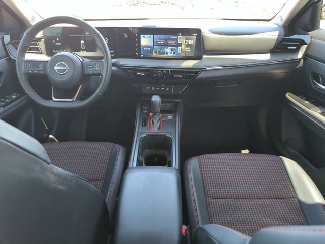 2025 Nissan Kicks SR - Photo 23
