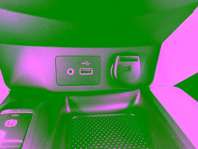 2021 Nissan Rogue Sport SL - Photo 37