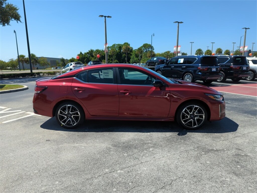 New 2025 Nissan Sentra SR Sedan