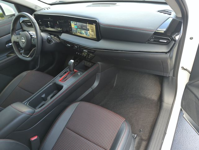 2025 Nissan Kicks SR - Photo 22