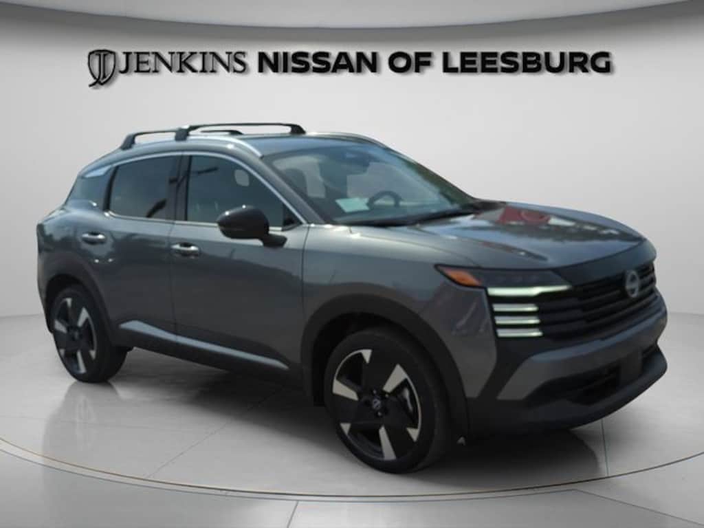 New 2026 Nissan Kicks SR SUV