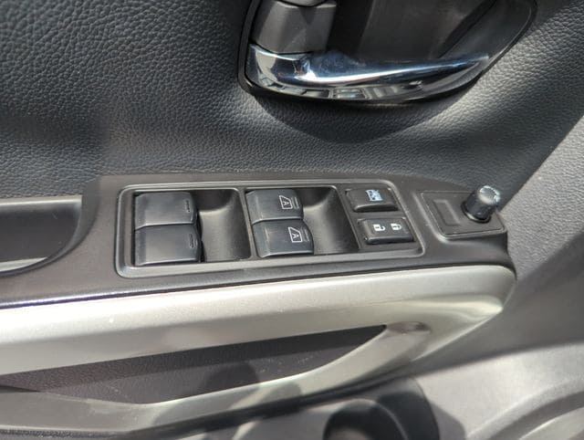 2023 Nissan Titan SV - Photo 33