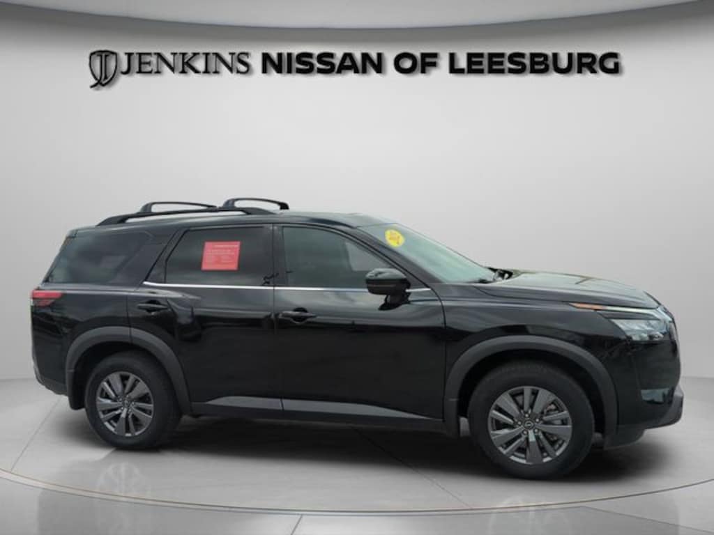 Certified 2025 Nissan Pathfinder SV SUV