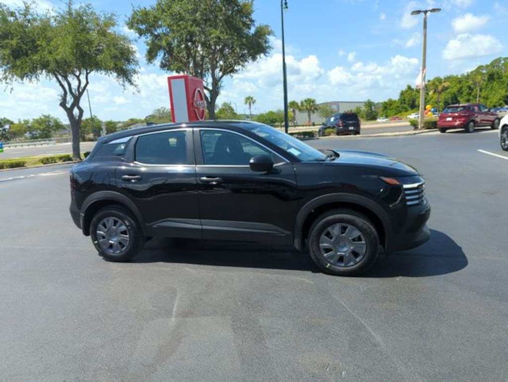 New 2026 Nissan Kicks S SUV