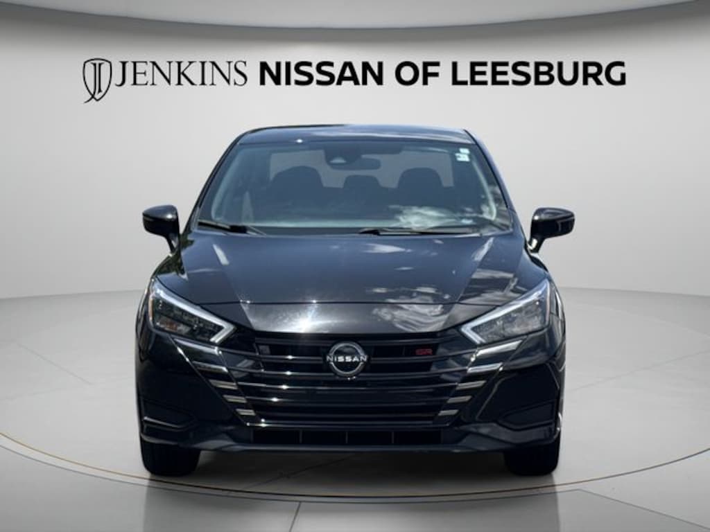 Certified 2024 Nissan Versa 1.6 SR Sedan