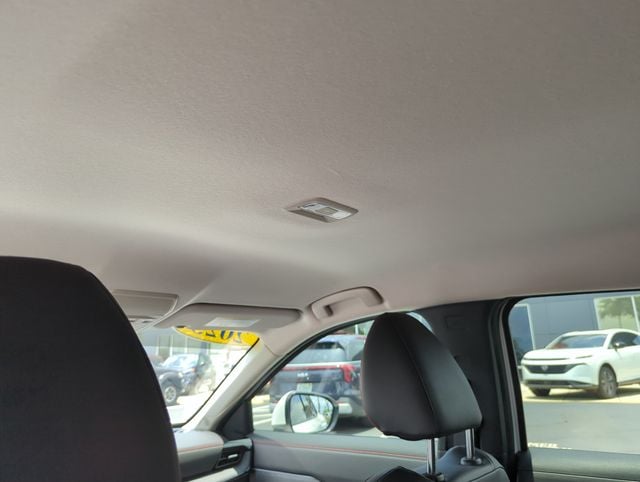 2025 Nissan Kicks SR AWD - Photo 30