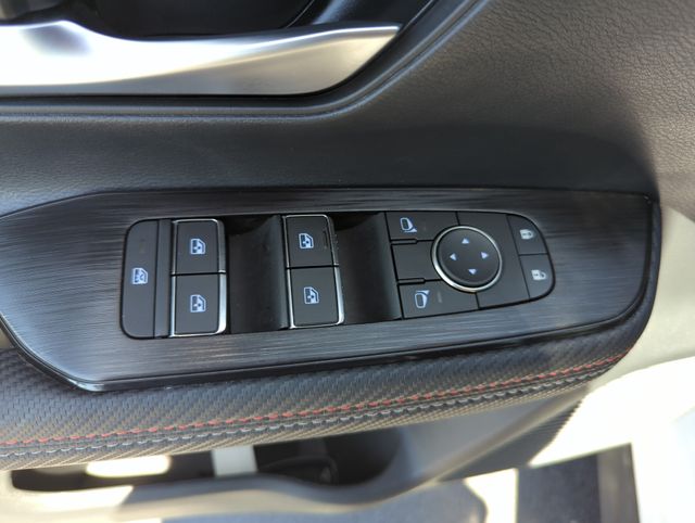 2025 Nissan Kicks SR - Photo 33